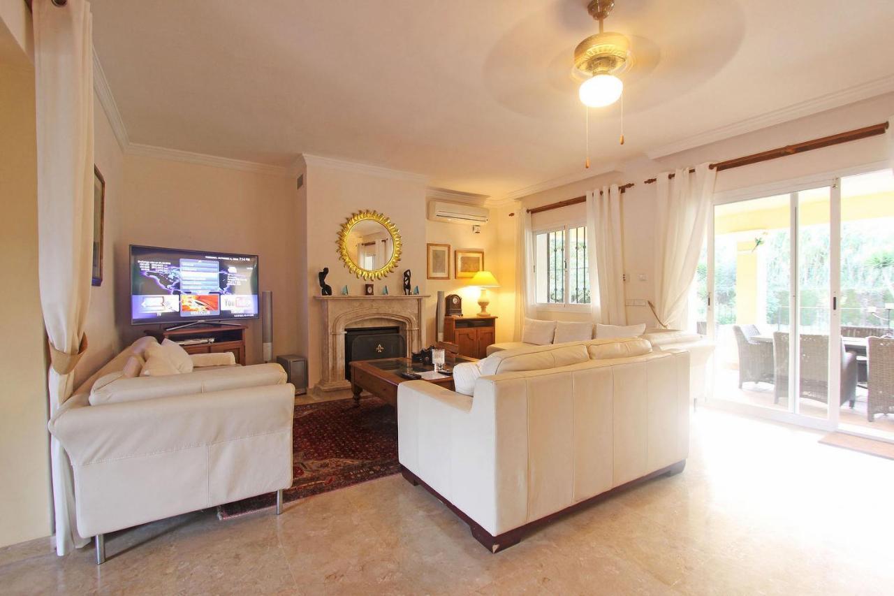 1106 Marbella Large Family Villa Estepona Ngoại thất bức ảnh