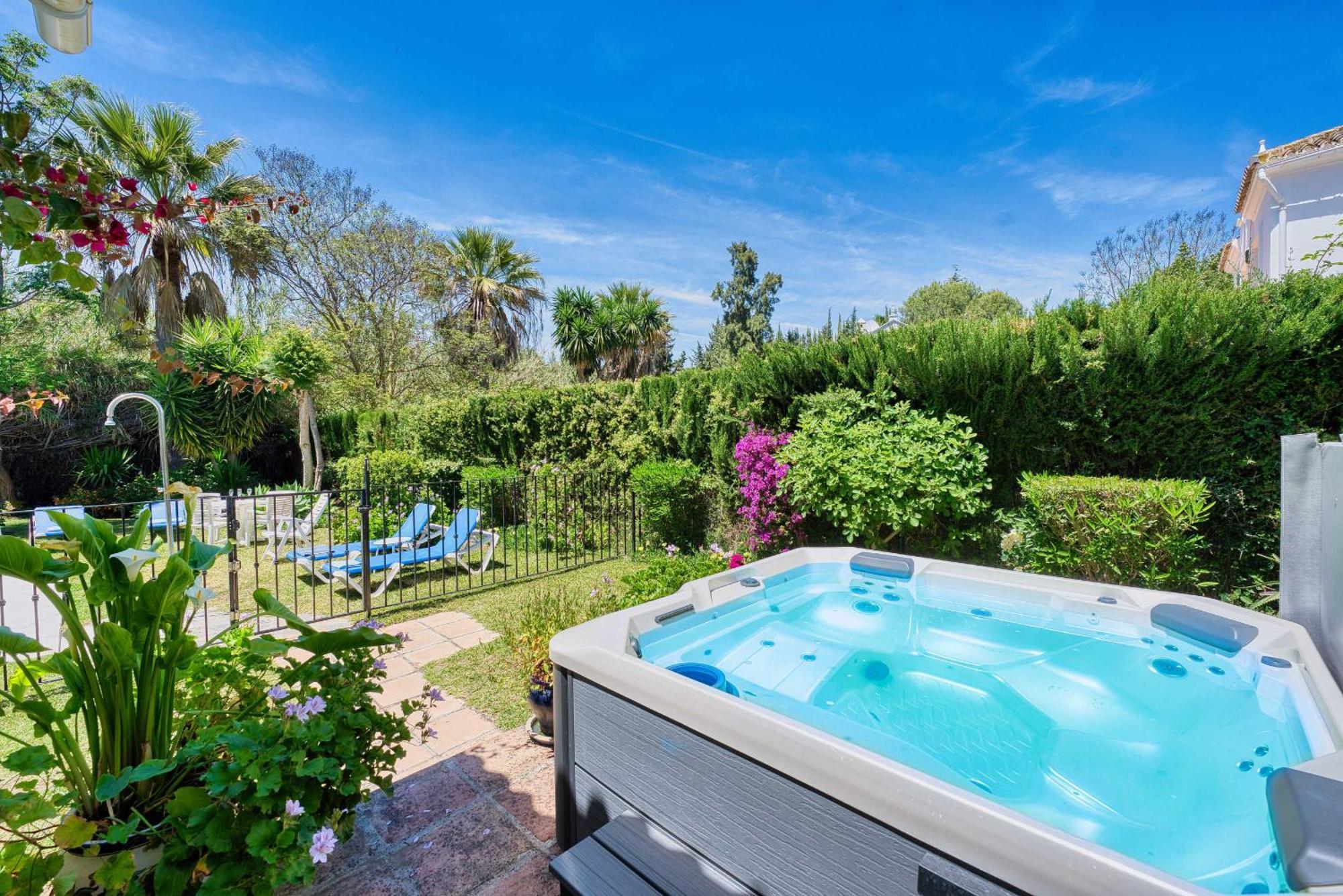 1106 Marbella Large Family Villa Estepona Ngoại thất bức ảnh